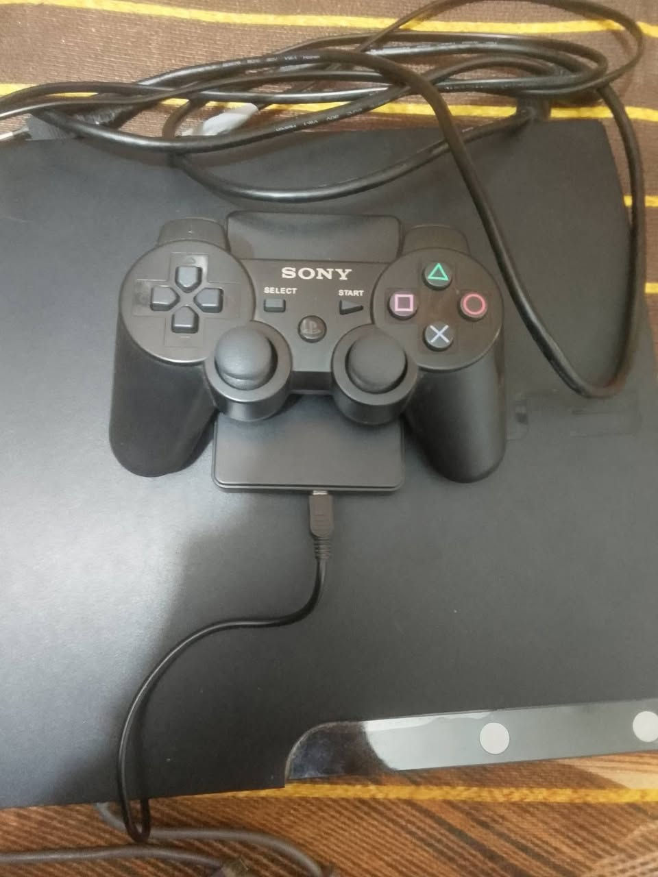 السلام عليكم بلي للبيع جابو هدية و ما نعرفلة سعر ٦٥ ***********  شراي يتصل
