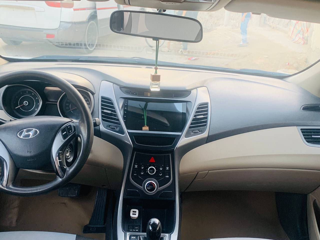 ‏النتره 2016 
‏خليجيه مكينه ٢٠٠٠ دوش  ويل ١٦ دسك خلفي وامامي شاشه كار بلي بيه رش صبغ  بالجاملغ الخلفي للسايق فقط سياره خير من الله. مال جناي بسمي تحويل ثاني يوم  لايت زنون اشاير بال مري رقم انكليزي 
‏
‏سعر115 وبيه مجال 
‏
‏مكان سوق الشيوخ كرمه بني سعيد
‏
‏رقم ***********
‏
‏
