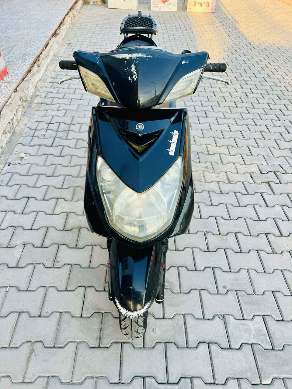 السلام عليكم سكنس فحل نوزل للببيع دراجه كامله كلشي شغال بيهه اوراق كامله السعر ٦٥٠ الف بيهه مجال حگ الجيه العنون بغداد الحسينيه الراشديه
***********
