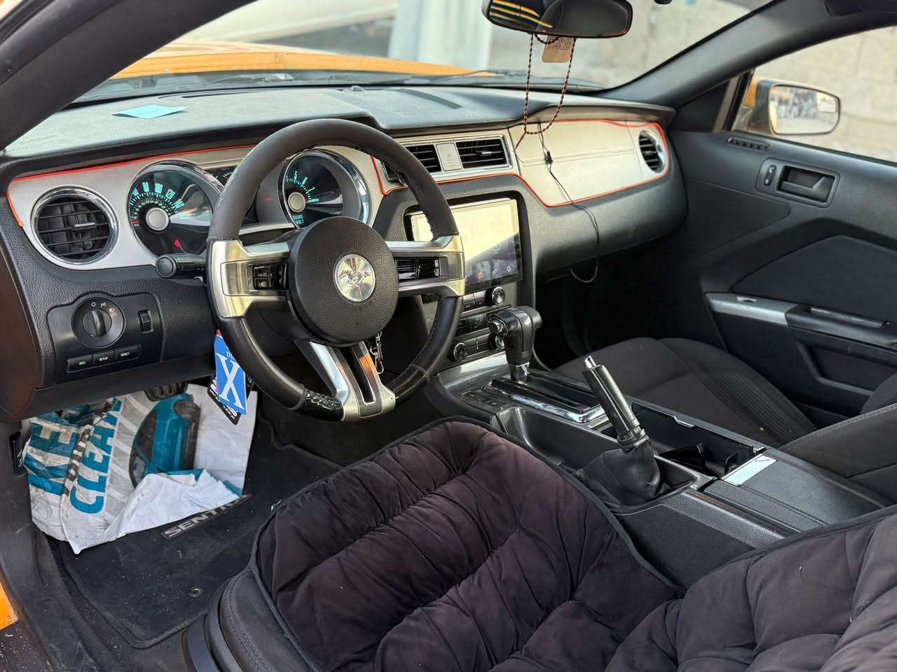 للبيع او مراوس مع 4 بوب حسب قناعه 
ملاحظة سياره ماداخل على آي استعراض استخدام شخصي ويومي 
فورد موستنگ (Mustang 3700 V6 2012) ❤️🔥🇺🇸
شركة نيفا فورد 
موديل 2012 محدث بالكامل 2014 
لعشاق مميز (لون مميز اصفرّ كولد 💛🇺🇸)
تبريد ثلج تدفئة شغاله 
عليه إضافات/ سيتم زينون بل كامل - لدات دعامية -لحيه RTR 🇺🇸جلاتين لاماعي- سكوبات جانبي سيرفيني 🇺🇸-
شباك شلبي🇺🇸- دعاميه 🇺🇸RTR -بونيت نفخ 4 سكوبات -🇺🇸جناح RTR🇺🇸
اكزوز نوع H2 Power 🇺🇸فتح وقفل كنترول  بالأكزوز الأصلي  
تايرات جديد وياله جديد لا عراج ولا صبغ بلادي
كفالة كير ومكينة
تحكم ستيرن
شاشة 📺 كامره 
شاشة تدعم كار بلاي
صدر السيارة جديد والسيارة عليها ادامة كاملة

ملاحظة / بجم كبس خلفي كبس شرط دواخل شرط شواصي شرط ايرباكات فقط صبغ جهتين اثر شخوط 
رقم سليمانيه السنوية باسمي كله جديدة

الموقع: كركوك 
للاستفسار *********** واتساب 
شراي خابر وتدلل كركوك, العراق
