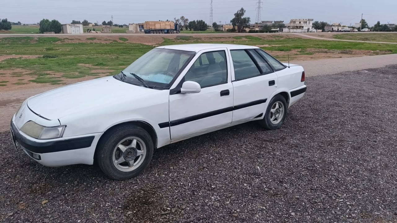 اسلام وعليكم دايو اسبرو مديل 94 محرك 1600
كهربائيات شغالة سيارة كاملة سنوية صاقطة راعيهة موجود يحولك ثاني يوم  السيارة مصبوغه احزام السعر 20وبيهة مجال
***********
