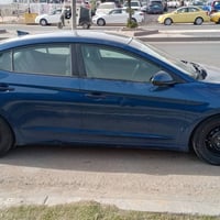 النترا 18 موديل سياره بها حادث بنيت سياره باسمنا بها بارد الخلفي مكاني...