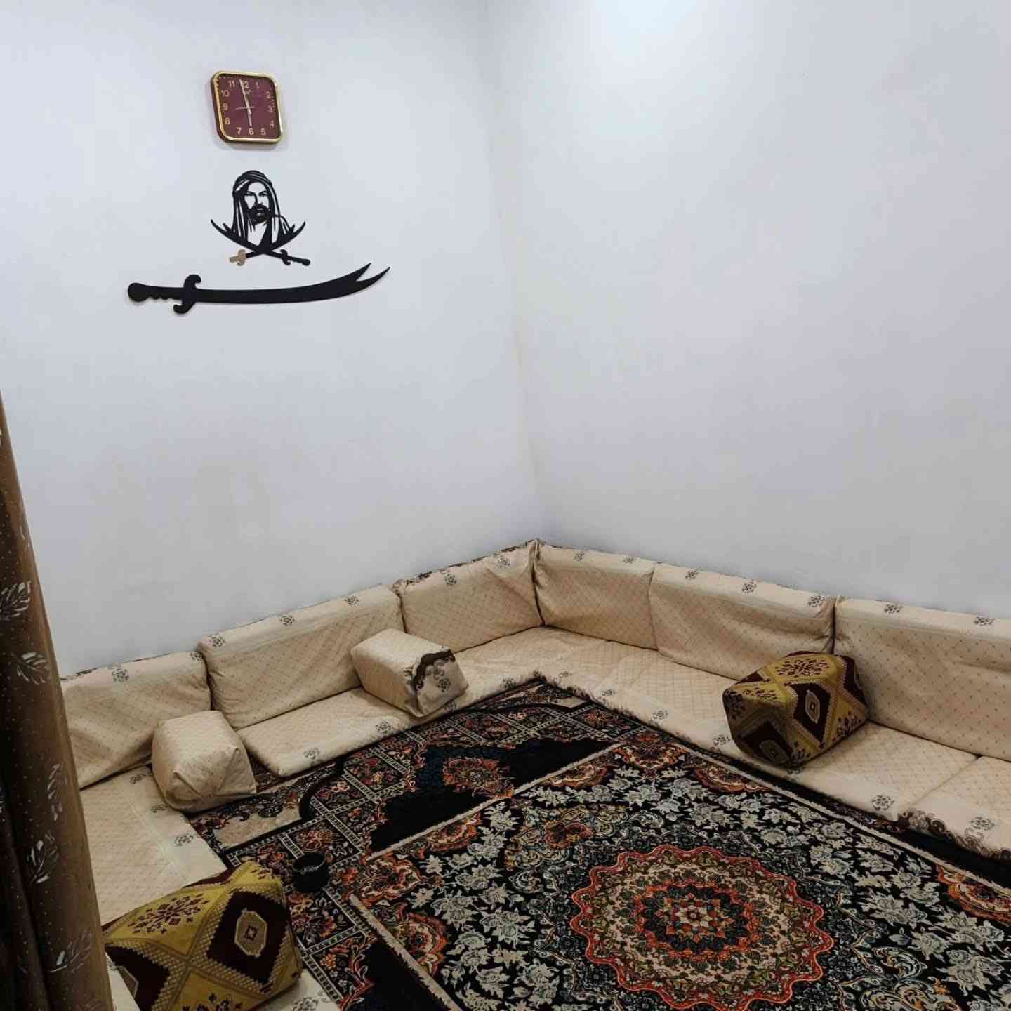 اسعد الله اوقاتكم بكل خير احبتي 🫶
اليوم جايبلكم بيت كلش حلو ومرتب وسعر مناسب مساحة البيت 132ونص
واجهيه 11ونص ونزال 12
القطعه مربعه 
البيت يتكون من 
غرفتين4*5
 وديوانيه5*3
وهول 7*5
مطبخ جبير 5*5
صحيات داخليه 3*3
منور ٢ونص*1ونص
درج خارجي بره 
اذاتحب تسوي طابق 
ثاني انا رافع 8سوف
وكراج جبير
صحيات خارجيه 
والسقف كونكريت
ستاره كامله
كهرباء دفن 
وكله بلضمان الشغل
والماء وكل التفاصيل
والشغل كله درجه اوله
طابو وقف سني مسجل اصولي 
وكل الضمانات موجوده
شارع 10متر والتبليط بصفك
السوك بصفك مدارس محكمه
مستشفى  مولد خط  انترنت 
كل الخدمات يمك موجوده 
عنوان البيت
أبي الخصيب الوسطي
شارع المحكمه  تقاطع الوسطي

 قرب دائرة الكهرباء
او المدرسه الصفره
سعر البيت 53بي مجال 
لتواصل*********** 
@
