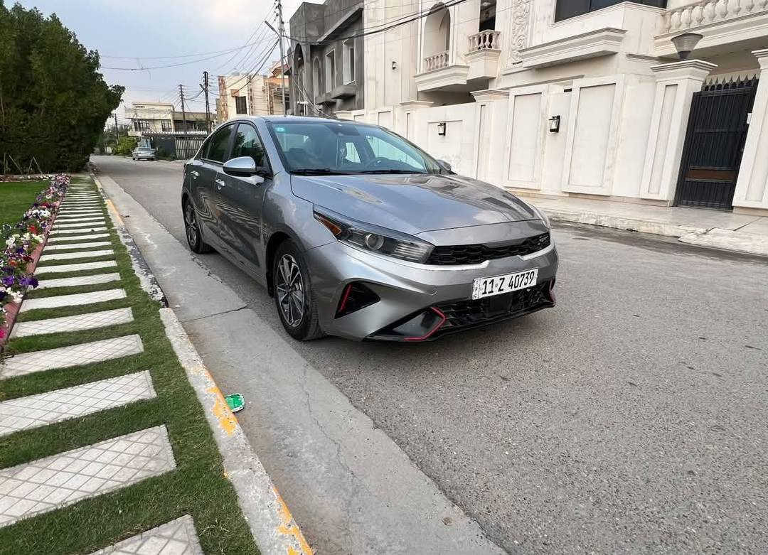 سلام عليكم كيا فورتي موديل 2024
سلام عليكم كيا فورتي موديل 2024
ماشيه 30 سياره نظيفه 
مكان بغداد حي جامعه
حادث امامي 
سعره 170 وبيه مجال  بسيط 

***********
