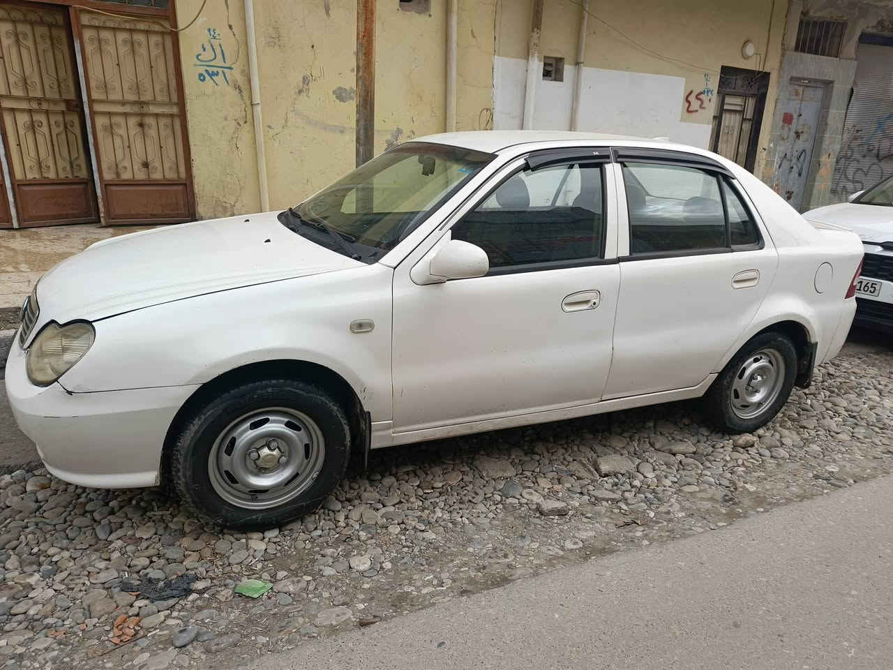 ‏سيكي 2013 كصه جديدة 🚗
‏رقم نينوى انكليزي سنوية جديدة تشتري من الشرعي 🚦
‏كابون بانزين بيها ⛽
‏محرك كير  شرط 
تبريد وتدفئة شرط 
‏جامات كهرب دشبول ليزري شاشة 🧿
‏ضررها بابين جهة السايق من الخط والى الاسفل مع بداية الداير بدون دواخل  🛠️
‏السعر ٥٥ وبيها مجال 💸
‏
‏قفل ماكو بالتلفون تعال شوف واقتنع.
‏🔴 العنوان : موصل الأيمن
‏  
‏🔴 غير متواجد على الفيس والماسنجر 
‏
‏🔴 الاتصال ع الرقم 
‏***********
