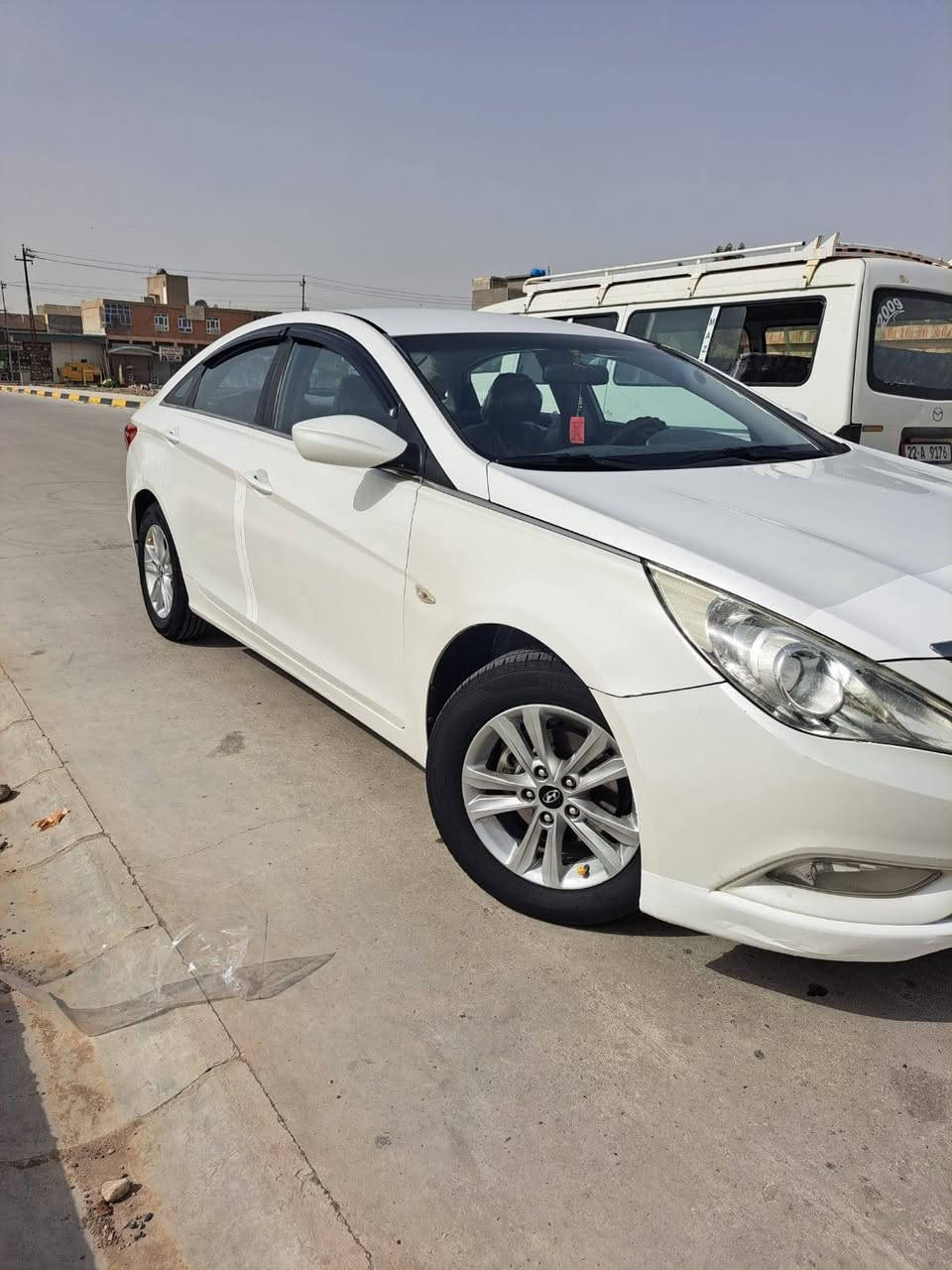 يا الله اللهم صل على محمد وآل محمد 
السلام عليكم اخون عندي هاي سيارة سوناتا مضلع موديل 2010 خليجي رقم سليمانيه دولي بسمنه سيارة مكفوله كفاله عامه عده الجمرلوغ المامي جهت الصدر شرط فقط كلير بدون قطرت معجون برغي ما مفتوح سيارة محرك وكير وصدر أمامي خلفي بل جيس كفاله تخم تاير ب جيس سيارة جديدة لوك بيهة سونار بل منشور وين تريد تفحص روح افحص لتخلي شي بنفسك شرط عل وضع شركه تبريد ثلج تحكم ستيرن جهيتين نضام ايكو أشير مري مراي شفط كامره خلفي سيارة جاهزة عل اخر حباي شرط تجي اذا ختلف الحجي اني خسار مكاني ديالى بعقوبه شراي يتصل ويدلل وهاذة رقمي *********** السعر (115) وبي مجال
