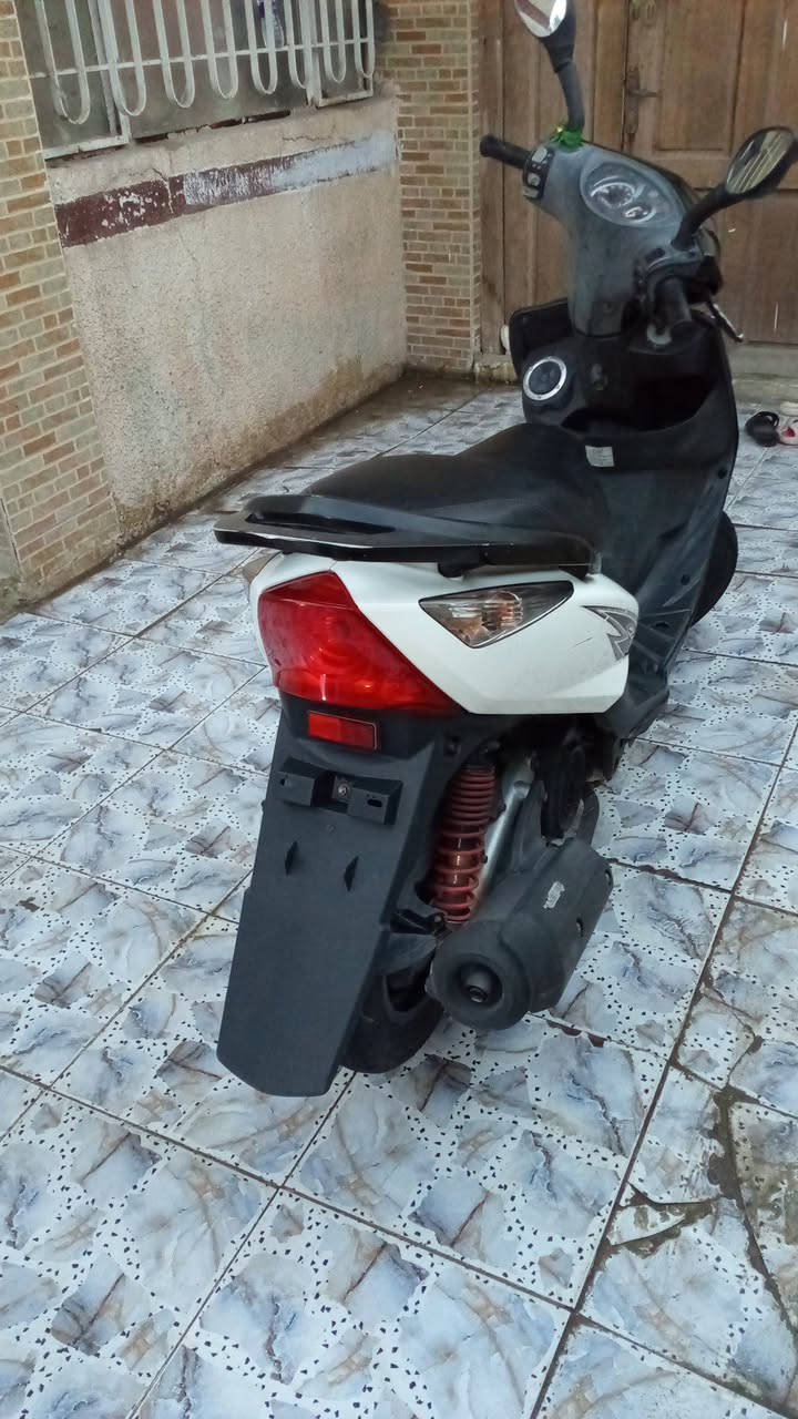 السلام عليكم ماكس ثعلب للبيع 
السعر 1200 الرقم غير متواجد ع فيس ***********
