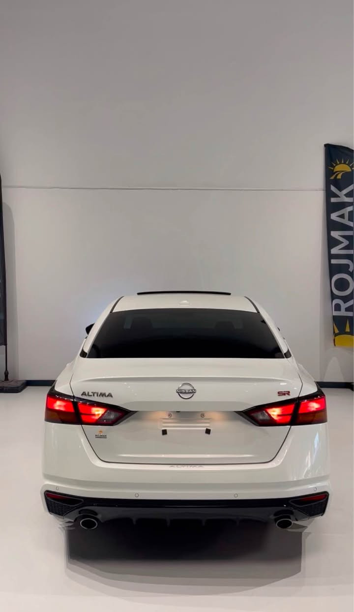 nissan Altima 2024 SR plus
تەنها بۆنیتی بۆیاخە بێ ناو گرتن — ٣٠ هەزار مایل ڕۆشتووە 
ئێرباگی تەقیوەو سستم کراوەتەوە — بێ دەبڵ ئەکسلە❌
زۆر زۆر تازە و جوانە - سارد و شوخت و تەعدیلی نیە 
ڕەقەم کاتییە ٣ مانگی لەگەڵە - شوێن سلێمانی 

1N4BL4CV8RN347936

***********
***********

نیسان التیما مودیل ٢٠٢٤ مواصفات اس ار بلاس 
بس بونیت صبوغ بدون دواخل — سیت رادتر بلادیە
ماشیە ٣٠ الف میل — ارباکات طاک یرجع سستم بلادی
بدون شوخط بدون تعدیل بدون رسعە —- بدون فور ویل❌
سیارە بدون رقم ( رقم کاتی فحص مؤقط) —- مکان سلیمانیە

1N4BL4CV8RN347936
***********
*********** السليمانية, العراق
