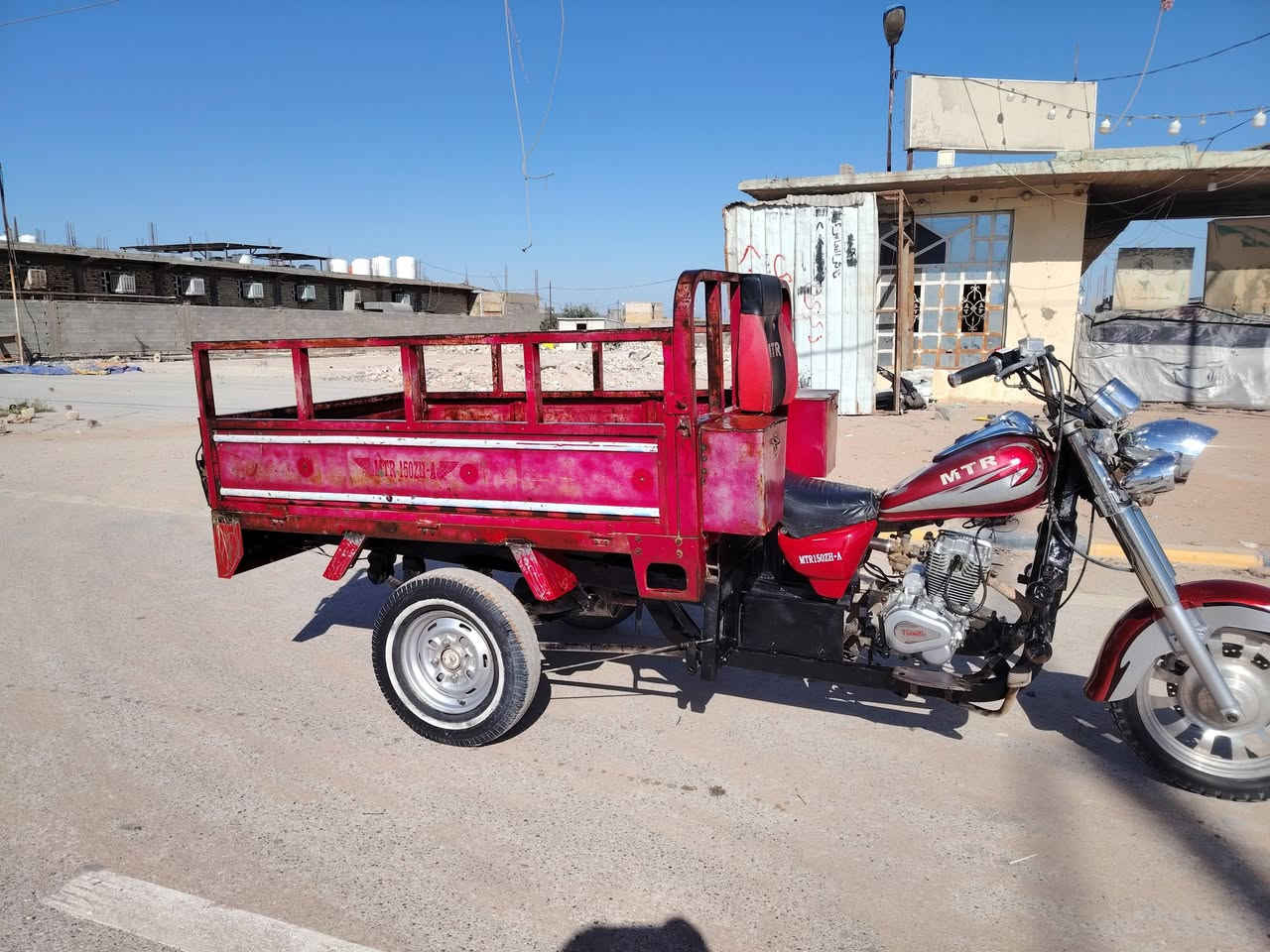 سلام عليكم ستوته للبيع مديل 2016 أوراق بسمي وكيله جبرين مكينه 25 مكفوله ركبه أو مكينه وشاصي بيه فطر بركبه بصيط وحاطيله باج ولباقي كفاله عامه تخم تايرات ابو لخطه جديد اكسن مقفل جديد كهربأيات كله جديد نكره سلف ستوته لا خياس ولا شي بيهه مكفوله سعر 1100 ملاحضه ستوته احله من صوره للتصال ***********
