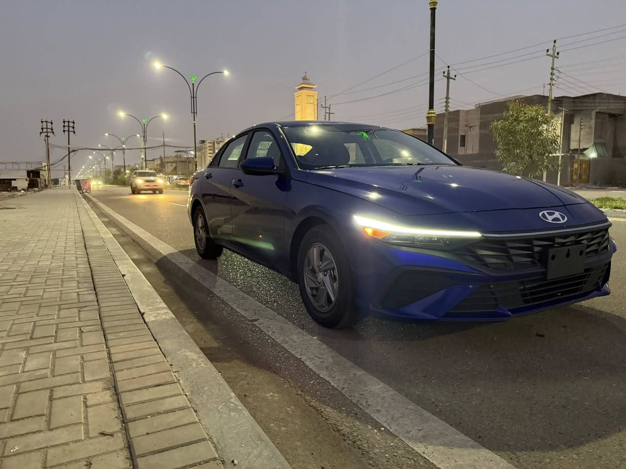 سلام عليكم النتر للبيع مديل 2024 
اليسار تقريم مياه امطار تعمل وتسير من امريك
دخول جديد 
بدون رقم 
مكان السيار بصر 
***********
