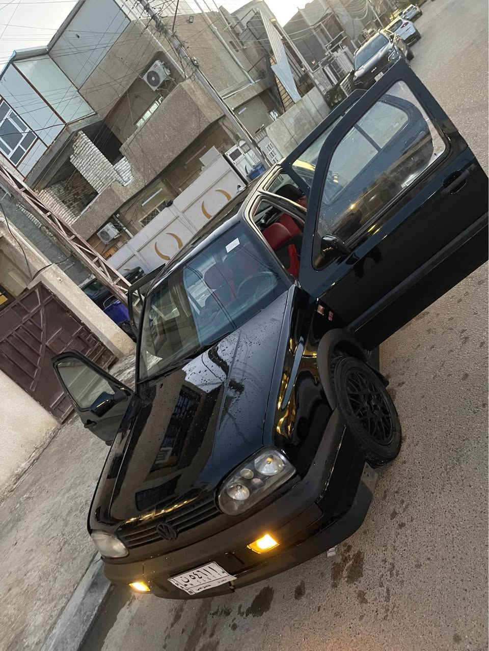 كولف موديل94 كير اوتو مكينه1800 تبريد شغال صدر امامي خلفي كله مبدله حته درايمات داخلهه كلش 
السياره بدووون حادث صبغ جماليه فقط 
نضيف رقم بغداد  سنويه2028 اللون اسود ملكي مازدات اساور تخم تاير نضيف ويل رياضي كهربائيات جاهزه السعر46 مكاني بغداد حي جهاد *********** بغداد, العراق
