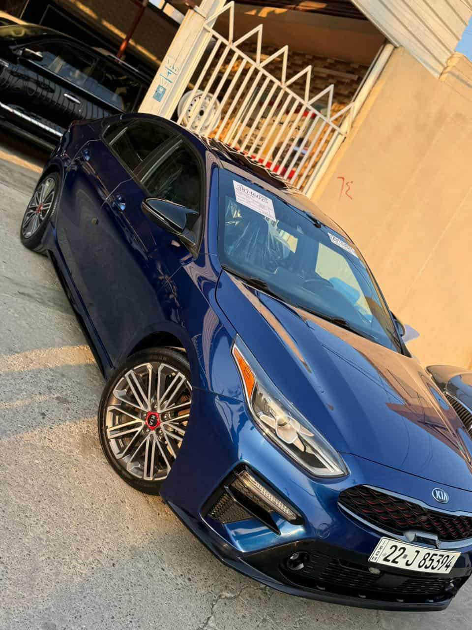 كيا فورتي ( ***********)
الفئة GT فول موصفات 
محرك 16 تيربو 
بيها قطعه وحده فقط جاملغ اليمين  قطعة واحدة 
ماشيه 67
الوحة اربيل خصوصي
اللون نيلي 
مادة المقعد جلد
عدد المقاعد 5
قطعتين تبريد
 السعر 152 بيها مجال موصل, نينوى
