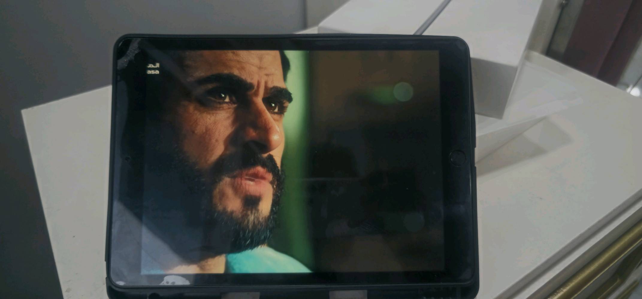 ايباد 9  ذاكرة 64  استخدام دراسة فقط مبدل كلاسة اصلية وكالة وضربة بالضهر ممأثرة واي خلل مبي شغال 100% السعر 225 الف مكاني بغداد مدينة الصدر الرقم ***********
