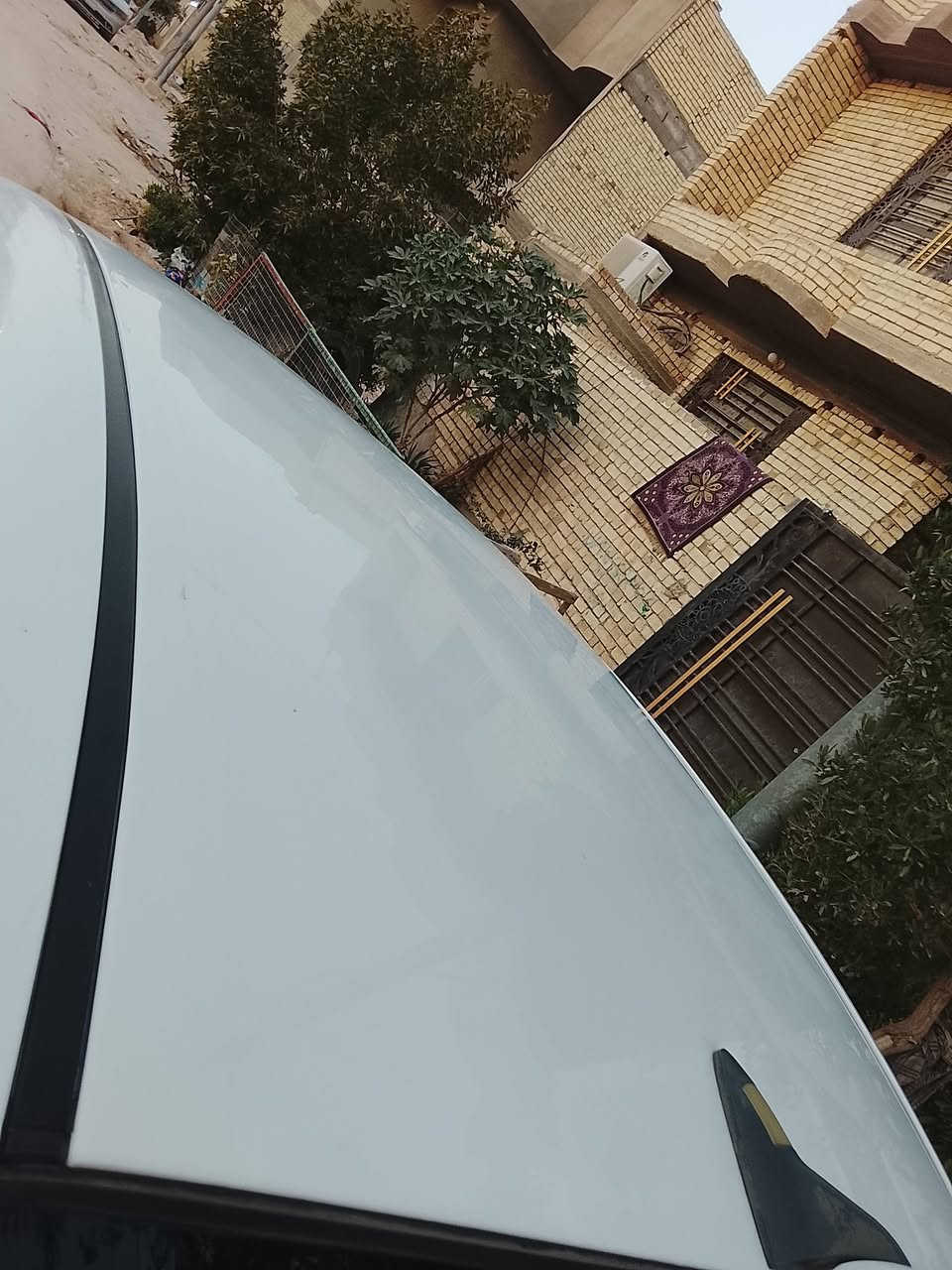 سلام عليكم شوفر ليت افيو موديل 2011 شركه عامه محرك نوع مفتوح سياره بيهه باب خلف صدر بي بارد ولهلالات باقي كفاله تبريد تدفئه رقم بغداد تداور بأي محافظه معروضه 73 وبيهه مجال  باقي تفاصيل عل رقم 
*********** مكاني كربلاء حي القدس
