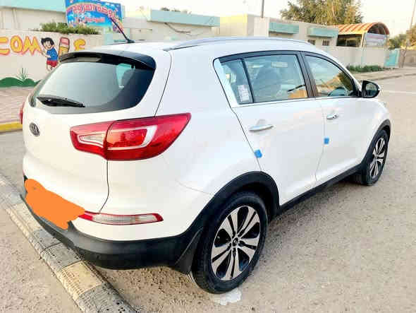 سبورتج ٢٠١٢ رقم بغداد السيارة فول خليجي محرك ٢٠٠٠ دوش مكفوله من كلشي اي نقص مابيهه صدر جديد
بصمه تشغيل وبصمه ابواب اشارة بالمريء حساسات كامرة خلفيه بانوراما بصمات عدد ٢ تدفئة وتبريد والسيارة بدون اي حادث بس بارد بسيط كما موضح بالسونار 
السعر ١٦٠ وبيهه مجال بسيط ***********
السيارة باسمي ثاني يوم تحويل مكاني بغداد
