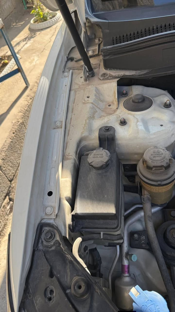 سلام عليكم سنتافي موديل ٢٠١٢ فول موصفات خليجي سبعة راكب ٦سبندر 3500 بصمة رقم بغداد مكينة كير مكفولات  حدادية تخم تاير جديد تبريد ثلج ❄ سيارة بيهة مكانات صبغ ابيع صبغ عام راعيهة كربلاء مكان سيارة كربلاء سعر 130 وبيهة مجال ***********
