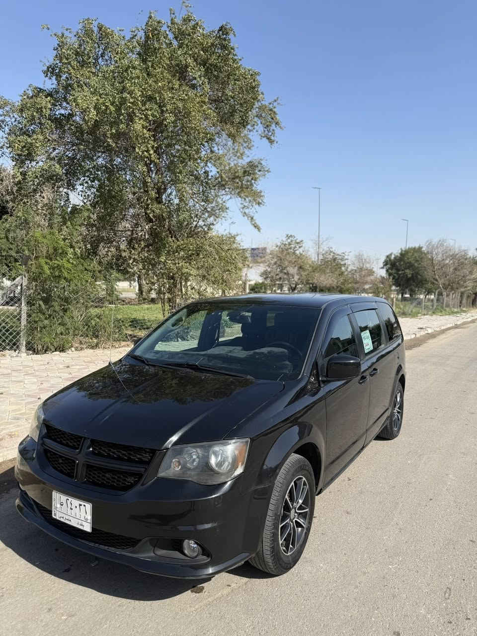 دوج كرفان 🇺🇸 2018 SXT لــــون اســــود ⚫️🖤

گير محرك حدادية تبريد كفالة  

مبدل فلتر ودهن الكير قبل ٣ اشهر  
دهن المحرك أدينول بدون اي تأخير ع وقت 

السيارة وارد امريكي حادثها موضح بالصور شخط حافر من الجاملغ الامامي لحد الخلفي والجنطه والجاملغ الايمن مشخطات ( السيارة بيها ٦ قطع مصبوغات بدون دواخل بدون ايرباك ) 

مواصفات الكرفان الـ SXT معروفة مقاعد جلد وابواب وجنطة كهرباء كاملة 

ماشيه السياره ١٤٠ الف ميل 

(((((((   سعرها ١٤٠ ورقه ))))))))

عنوان السيارة - بغداد الجديدة 
رقم صاحب السيارة - ***********
