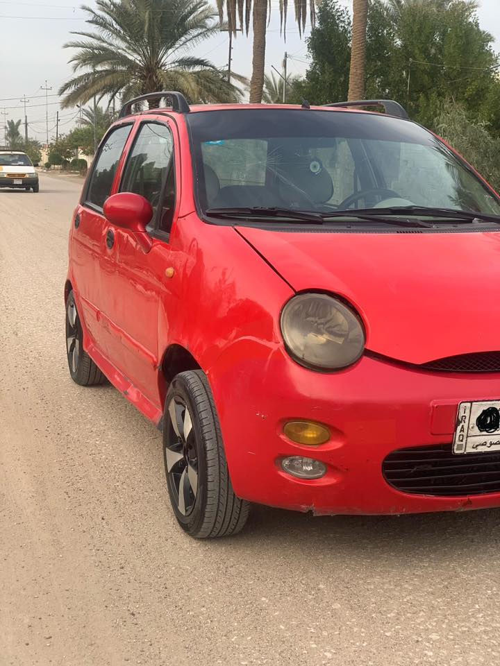 كيو كيو 2012
كير عادي محرك ٤ سلندر كير ومحرك وحداديه كفاله 
السياره مابيها صبغ ولا ضربه فقط بارد 
رقم بغداد أنكليزي باقي بس ع استلام اللوحات سنويه 2028 
السياره حلوه وكلشي بيها شغال تبريد شغال جام ٤ كهرباء جاهزه ع آخر حبايه سعرها 33 وبي مجال قليل مكاني بابل قرب سيطره الآثار ***********
