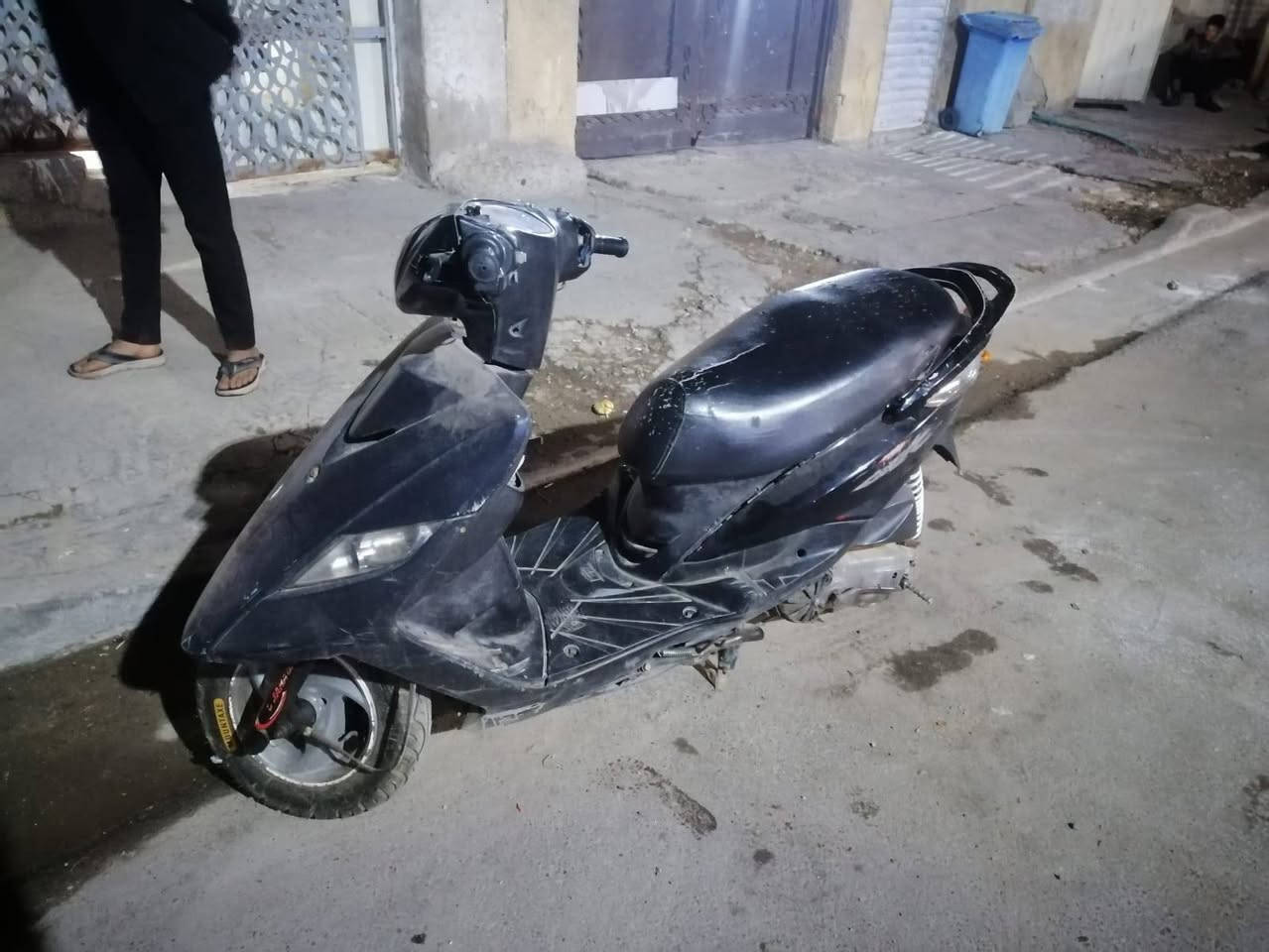 دراجه ثعلب شغاله ابيع كوم حديد ب 200 قفل ***********
