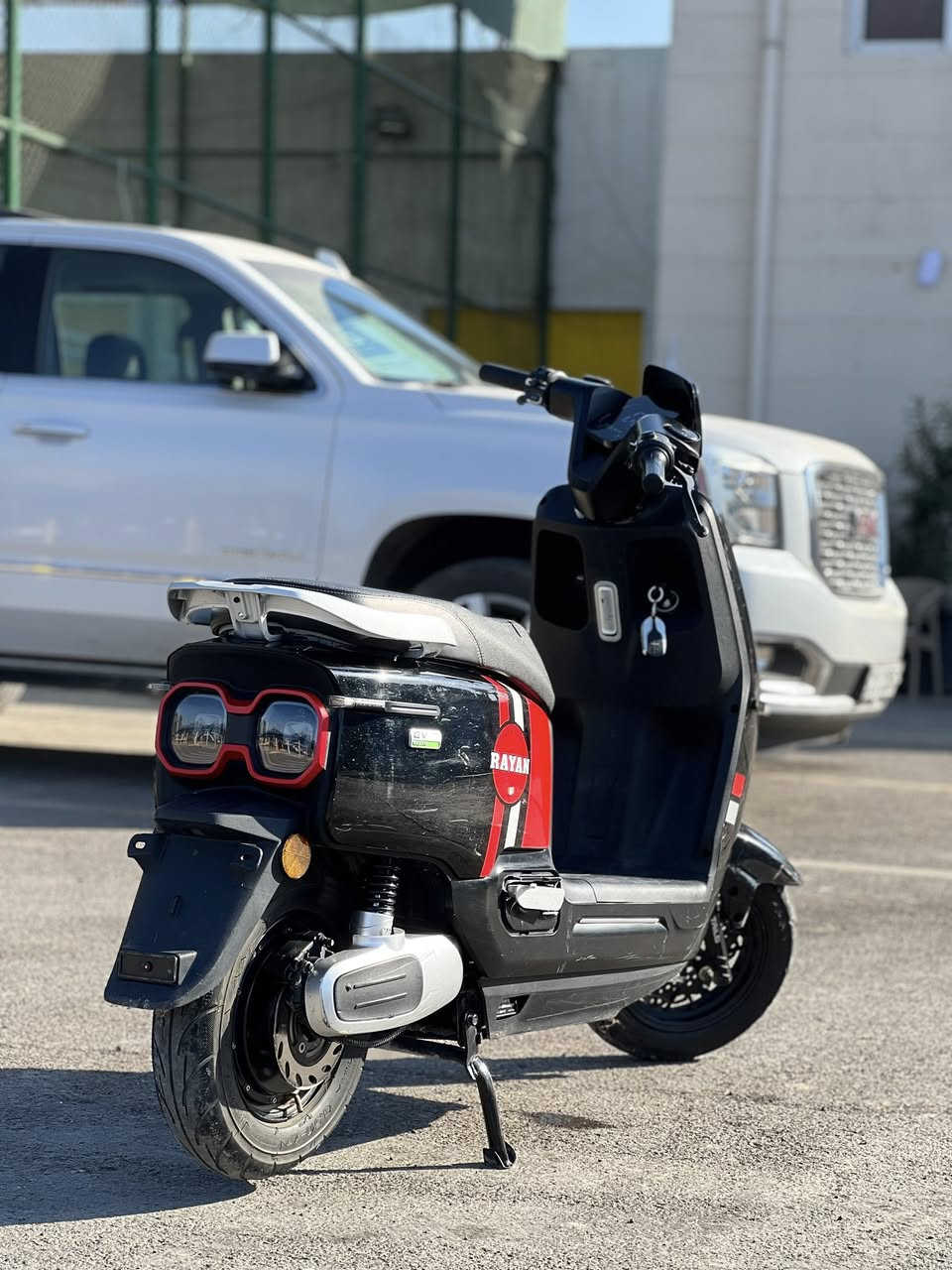 سلام عليكم
وحش الكون للبيع🔥

البطاريات🔋شرط كفاله عامه شرط الفحص

زنون عالي ناصي شرط🔦

اشاير رباعي خلفي امامي شرط

هورن بوش🔊

زوج مري ✅

ستاند تعليك ستاند صفح 🔱

زوج تايرات بل جيس بل جيس شرط ⚫️

بصمه+سويج🗝️

ستيرن ينقفل🔐

تشغل عن بعد+تفتح بصمه+تقفل بصمه وشرط بصمه vib🔥

شاحنه اصليه شركه تاج بلادي مالتها🔌❤️‍🔥

جنطه حجم كبير ✅

بك لايت خلفي شغال وبي نقش شرط النقش والجمال والحمار البي بوايي❤️‍🩹

ملاحضه 
الدراجه بيها شخوط بسيطه حيل اصلاً ممبينه ولا عبالك مشخطه الصور كدامك تحكم وبعد احلى من الصور شرط 

 السعر 700 وبيها مجال اتصل وادلل

رقم الهاتف اي ستفسار وتساب+ رقم

***********
