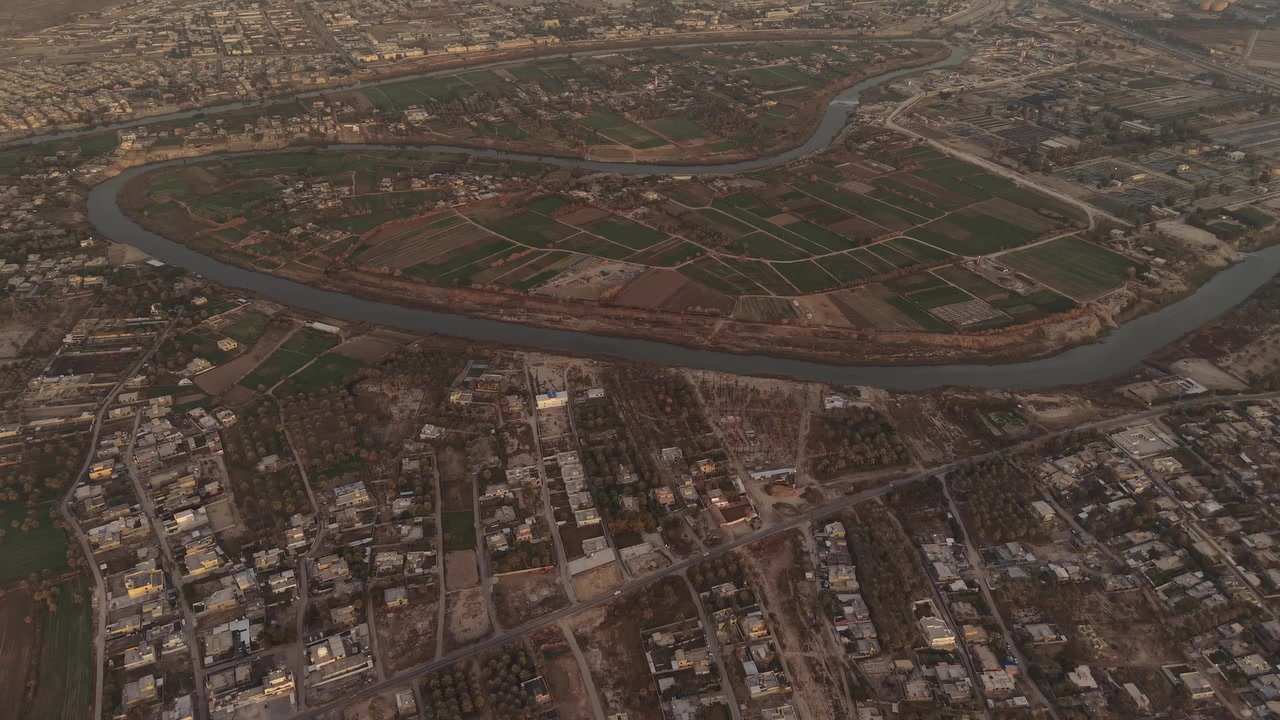 السلام عليكم درون dji mini 5 pro combo للبيع 
الدرون جديدة لوك طايرة تقريباً 10 - 15 مرة مو اكثر
نضافتها 100‎%‎ مواصفاتها اقوى مواصفات بالميني كلهن
ابحث عليها وشوف تفاصيلها 
سعرها مليون و400 قفل من الاخير مستعجل ع بيعتها 
مو شراي لتعبني رحمة ع والديك 
*********** 
مكاني بغداد زيونة
