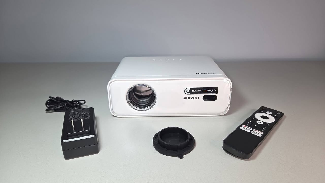 داتاشو نوعیە معروفە و عملاقە ب مواصفاتە هوە Aurzen EAZZE D1G Google TV Smart Projector.. 🥰🥇
نسخە D1G العملاقە 🔥⚡
کوکل تیفي بیە 😍
نضام اندروید فول سمارت 🛜📴
يتميز المنتج بكونه جهاز عرض ذكي يعمل بنظام Google TV. يحتوي على نظام Google TV مدمج، مما يوفر الوصول إلى أكثر من 10000 تطبيق، بما في ذلك Netflix و YouTube. 
.الجهاز مرخص رسميًا من Netflix ويأتي مزودًا بخاصية التركيز التلقائي (Auto Focus). 

يتميز بتركيز تلقائي وتصحيح الانحراف التلقائي (keystone correction) لتوفير صورة واضحة ومستقيمة بسهولة. 
يدعم الاتصال اللاسلكي عبر شبكة WiFi مزدوجة النطاق (5G/2.4G) وبلوتوث 5.1. 
يحتوي على مكبرات صوت مزدوجة بقوة 8 واط ويدعم تقنية Dolby Audio لتجربة صوتية غامرة و عملاقە ‌📢
يأتي بدقة 4K 🎬🏟
 جدید جدید غیر مستخدم ابدآ 💯
داتاشو نوعیە معروفە و عملاقە ب مواصفاتە هوە Aurzen EAZZE D1G Google TV Smart Projector.. 🥰🥇


**إذا كنت صاحب هذا الإعلان وتريد حذفه لأي سبب، رجاءا أرسل رسالة إلى الدعم الفني**