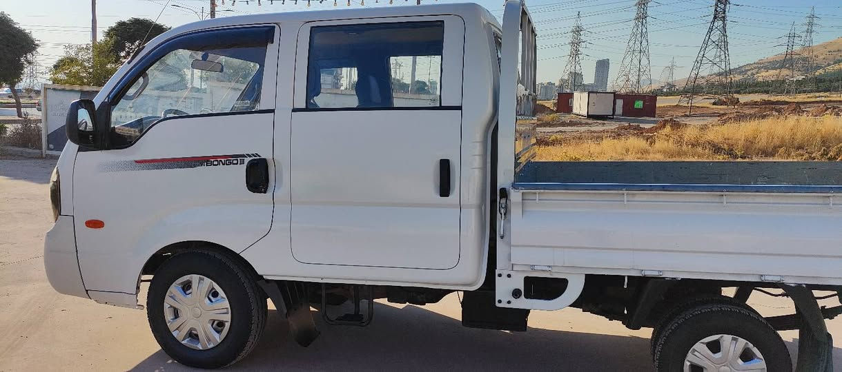 سەرەتا بە ناوی خوا 
کیا بیلاد2009
 بارکۆدی بەسراوە
3000سۆپەر مە کینە ڕەش 
بریکی بە سراوە 
کارەبای بەسراوە 
6قولاپ
6تایەی لۆک
بودی سفر
نابودی بەسراوە
ئیستۆ پی دووای بەسراوە
قەترە غای زینییە
کامل جایزە 
***********
***********
