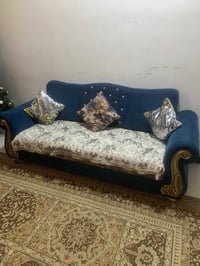 كنب • عشر مقاعد • نضيف