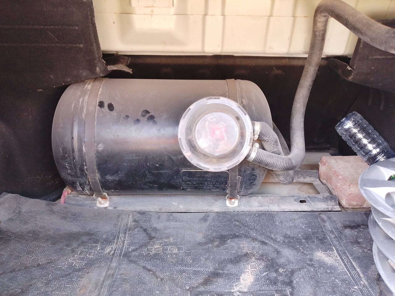 منظومة غاز الحجم 16 40لتر للبيع


**إذا كنت صاحب هذا الإعلان وتريد حذفه لأي سبب، رجاءا أرسل رسالة إلى الدعم الفني**