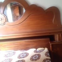 ميز تواليت • جربايه • غرفة نوم