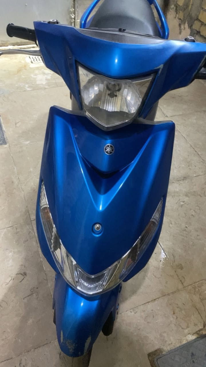 سلام عليكم دراجة جي تي آر 2017 دراجة ماشية 2000 حقيقي دراجة لون مييز ارزق دراجة كفالة عامة من كلشي نازلة من رمبة قبل سبوعين 
مكان حي اور ***********
سعر خاص
