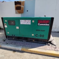 مولد للبيع kv90 محرك 4 سلند كمنز مشتغل اقل الشهر حاله حال الزيرو باتري...