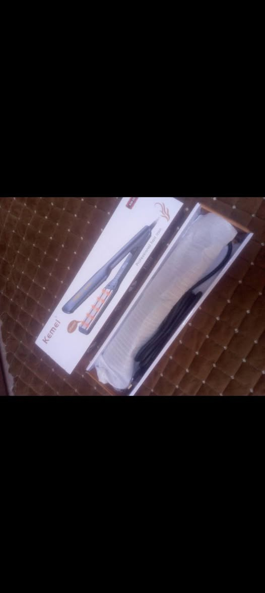 سلام عليكم بنات عندي منتجات عنايه بالبشره ومكياج بسعر الجملة تصفيه لان اريد اسد البيج الي تريد حجز تتفضل خاص ومتوفر توصيل لجميع المحافظات مجاني


**إذا كنت صاحب هذا الإعلان وتريد حذفه لأي سبب، رجاءا أرسل رسالة إلى الدعم الفني**