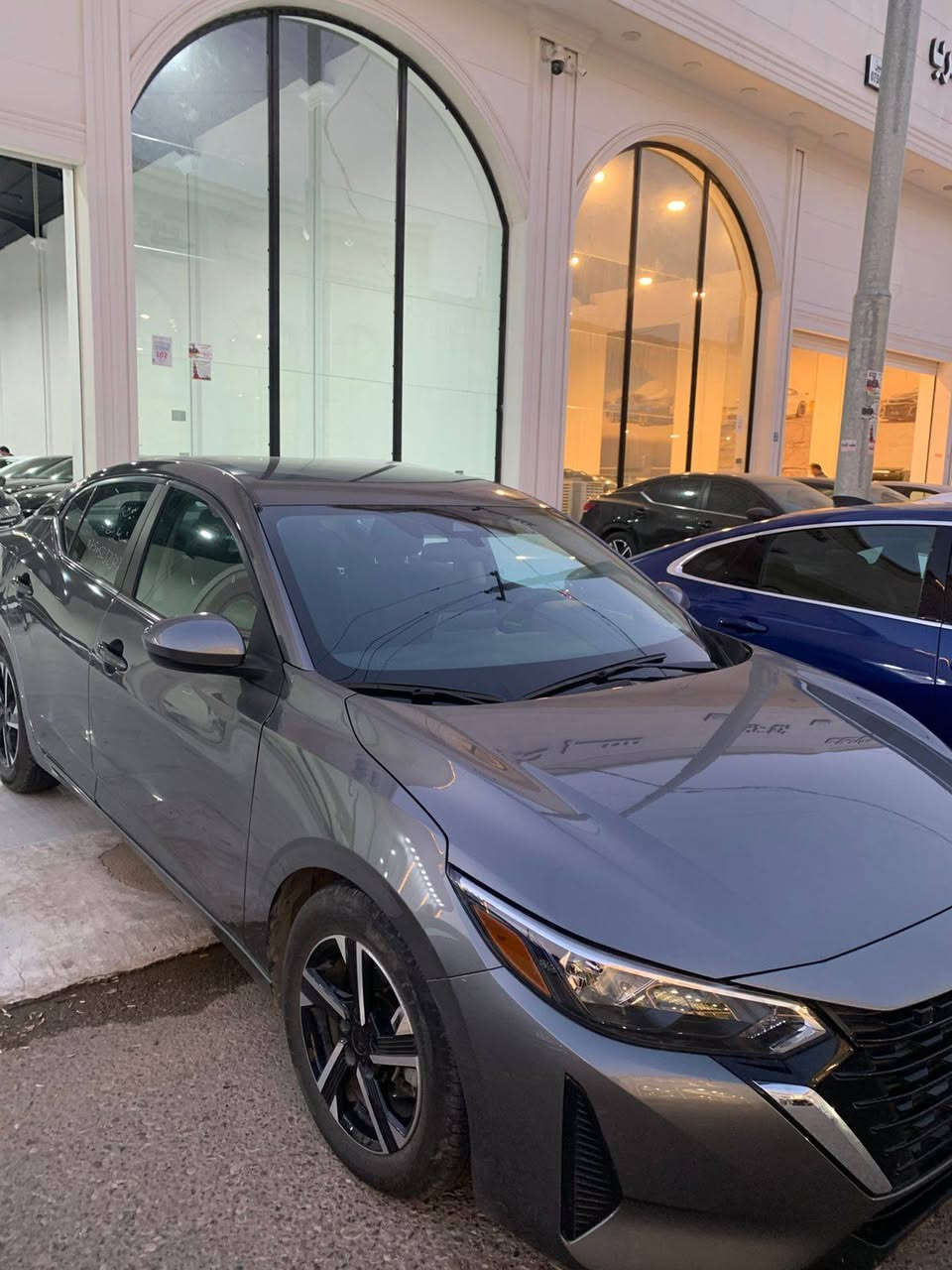 nissan sentra sv ***********
مؤديل 2024
مواصفات SV
(به سمه ، شاشه گه وره ، گيج الكترؤنى، ٥ رادار . ختي جاده  ، لايت ، ويل كرؤم) بي   سبوغى بي ارباگ پشت و پيش كه پس هه موو شتكى به شه رت كيروو مكينه تبريد به شرت رادار به رد بلادي *********** أربيل, العراق
