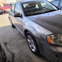 دوج افنجر موديل ٢٠١٣ رقم بغداد مداور ثاني يوم مكينه ٢٤٠٠  السعر ٦٨ وبي...