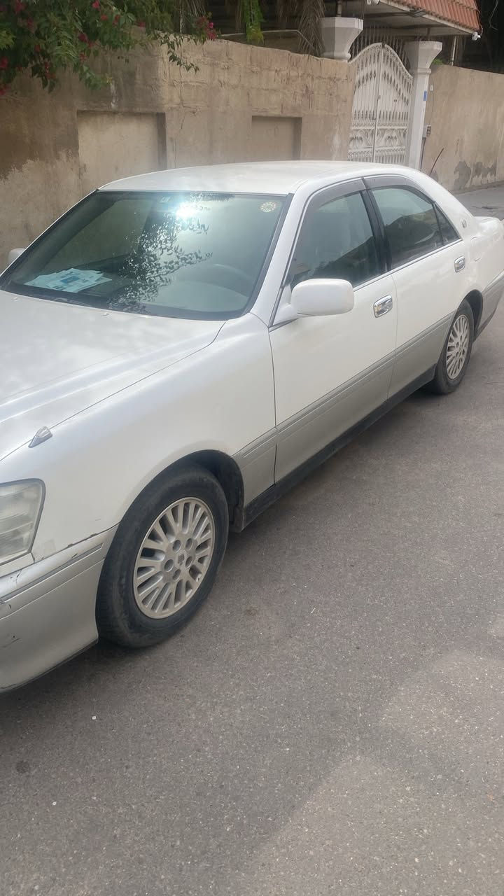 ملكة دكمه وحدة فيفيتي المكينة قرار ١٠٢ باقي فقط الكمرك بصرة السعر ٩٥ للتواصل ***********
