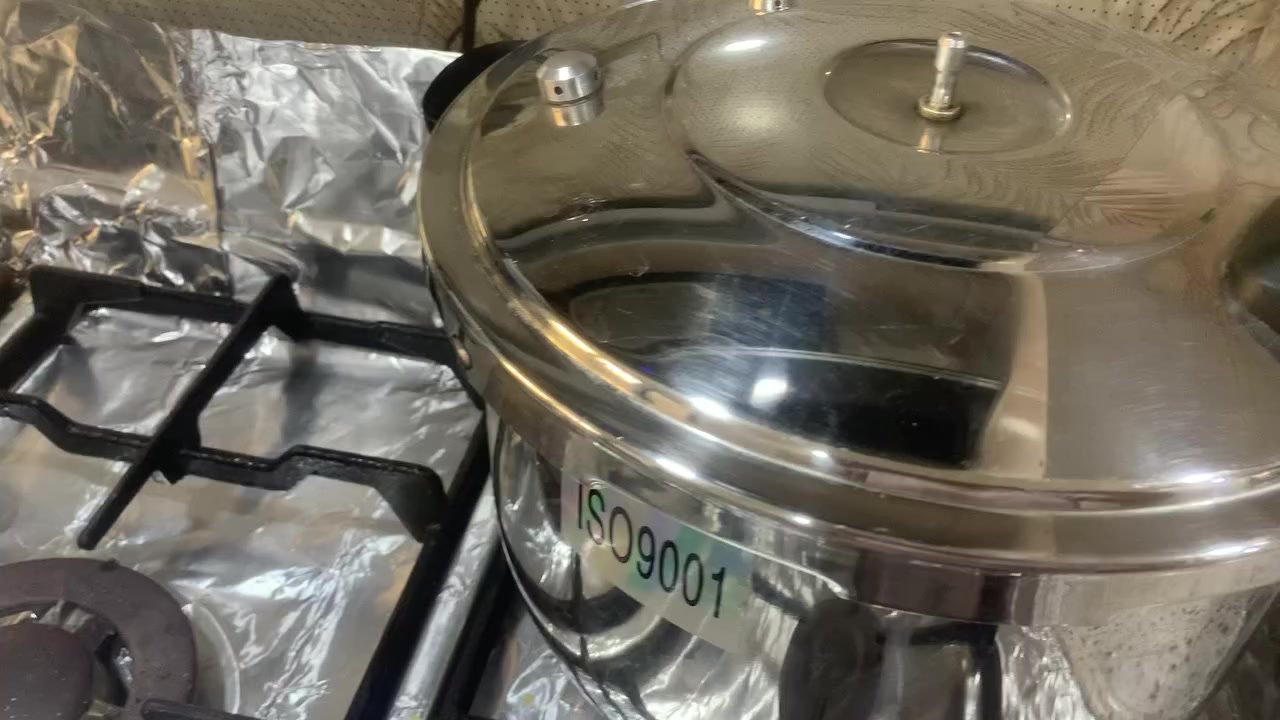 جدر ضغط ستيل ثقيل
الحجم ١٠ لتر 
السعر ٣٥ الف 
يوجد خدمة توصيل


**إذا كنت صاحب هذا الإعلان وتريد حذفه لأي سبب، رجاءا أرسل رسالة إلى الدعم الفني**