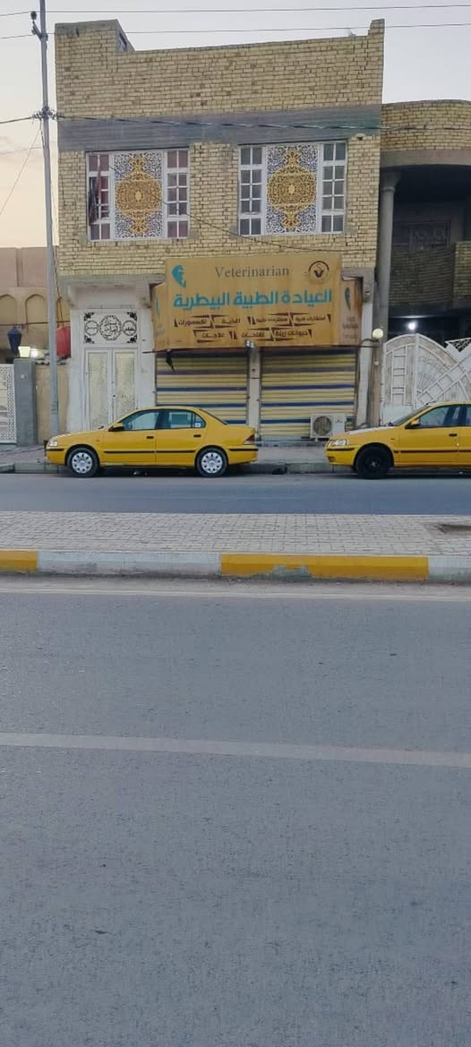 العقار للبيع المساحه.187 م الوجه 7.5  والنزال 25
يحتوي على محلات وشقه وبيت متكامل
ناقص الطابق الثاني معوز لبخ وارضيه
موقع داموك الحقوقيين ع الشارع العام سايدين مقابل الشهداء بالقرب من مركز شرطه الشهداء
***********
