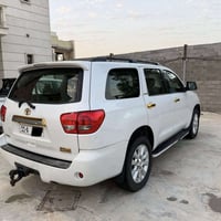 سيكويا ٢٠٠٩ خليجي بلاتنيوم للبيع السيارة ماشية ١٤٠ الف حقيقي نظيفة جدا...