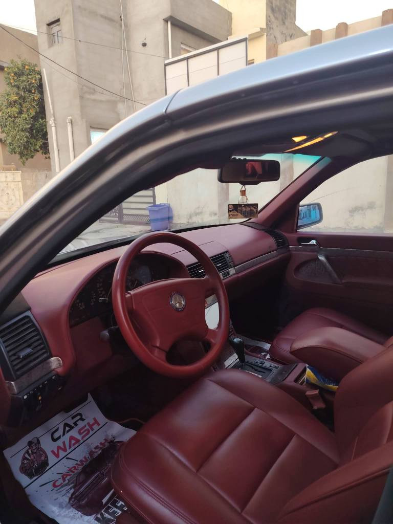 السلام عليكم
مارسدس شبح موديل 1992
كير جديد مكينه تابوت بلادي جديده
تبريد ثلج
لايتات زينون
شاشه وكامره
مرايات شفط
تايرات 4 جديد
مشروع وطني رقم بغداد بسمنه
مابيها برغي نقص كلها شغاله 
السعر 95 وبيها مجال
مكانها كركوك
***********
*********** كركوك, العراق
