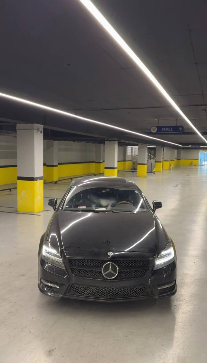 بسم الله ما شاء الله 🔥
مرسيدس CLS2013
V8 Twinturbo
گير مكينة مكفول
قطعتين تبريد
فتحة سقف
مري شفط  
نقاط عمياء
كروز سرعة
رادارات 
حساسات امامية 
و خلفية و كاميرا
شفتات ستيرن
مقعد خلفي VIP
درگة AMG
كشنات جلد تدفئة تبريد امامي خلفي
تحكمات ستيرن
تحكمات كشنات  
خزن ذاكرة داخلي ٣ أوضاع
لدات داخلية بلادي
انارة ترحيب
سستم صوت harmin kardon
رادار تحديد مسار
دخول ذكي

صدر امامي و خلفي مكفول
حساس مطر
 جاملغ و جنطة تبديل فقط
جاملغ امامي رش فقط
السيارة وأرد الماني 
السعر 285 وبيه مجال ان شاء الله  
للعلم السياره مغلفه كامل ppf
*********** واتساب
