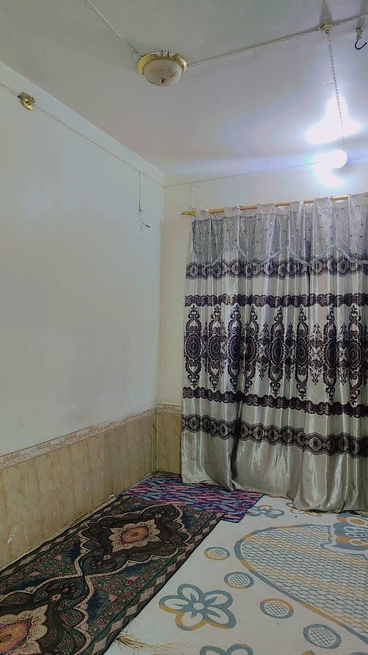 #بيت_للبيع  

مساحة 200 م  🏛

يحتوي على غرف عدد 2  وصالة ومطبخ واستقبال وصحيات خارجية  وداخلية  ومناور 🏮

بناء طابوق   واساس درجة اولى 🏗

طابو زراعي مرقم بلدية سند 25 ✅

موقع 📍 مشخاب - طبر فرعون- ثاني بيت عن التبليط 🌍

#مكتب_خطوات_الفهد_للعقار
#المكتب_مجاز_رسميا_لضمان_حق_الطرفين
#الفهد_طريقك_الاسهل_للعقار
#عنوان_المكتب_شارع_الف_هلا_مجاور_شركة_زين
#ت***********_عبدالله_يوجد_واتساب_تلكرام
