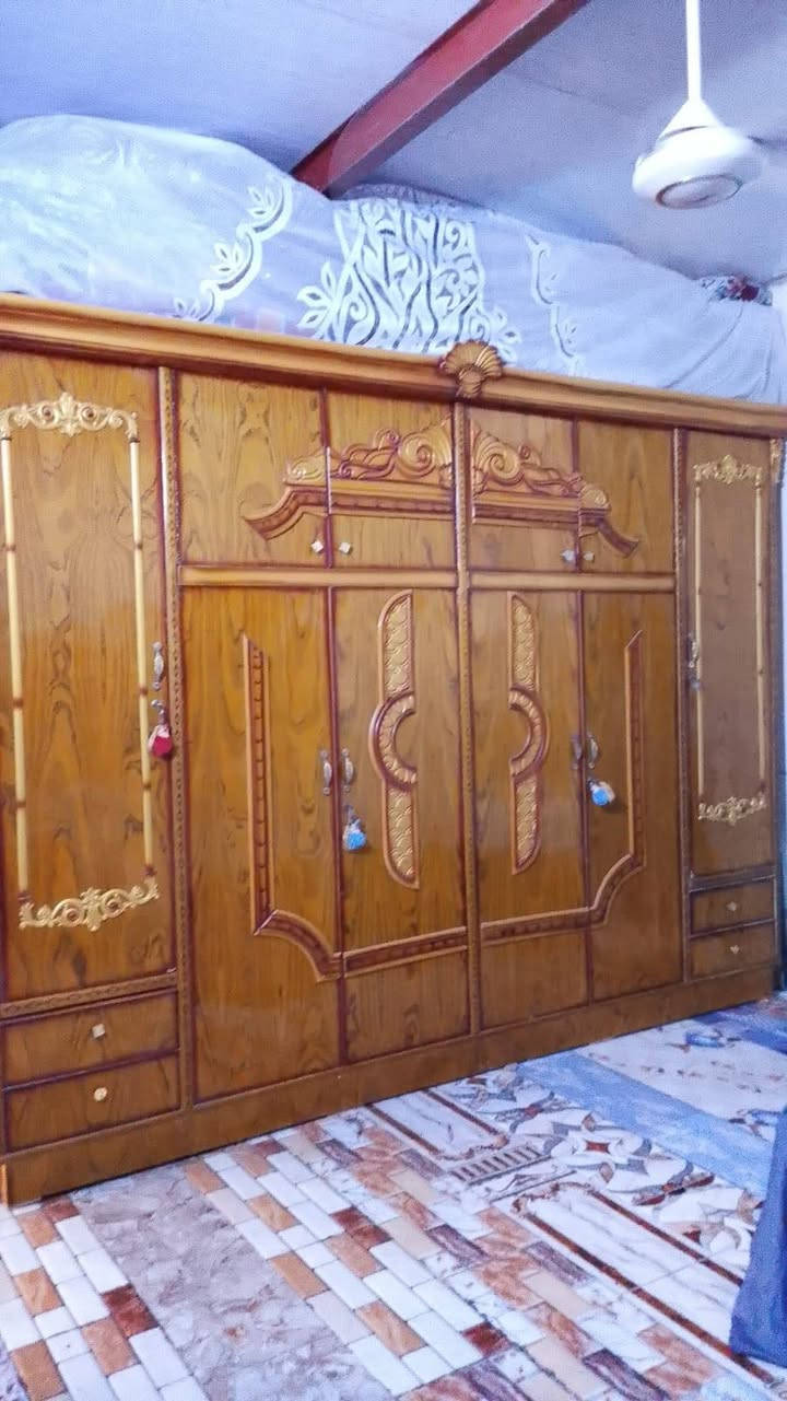غرفه لبيع لمكان كوت حي الشهداء قرب دبيه ***********
