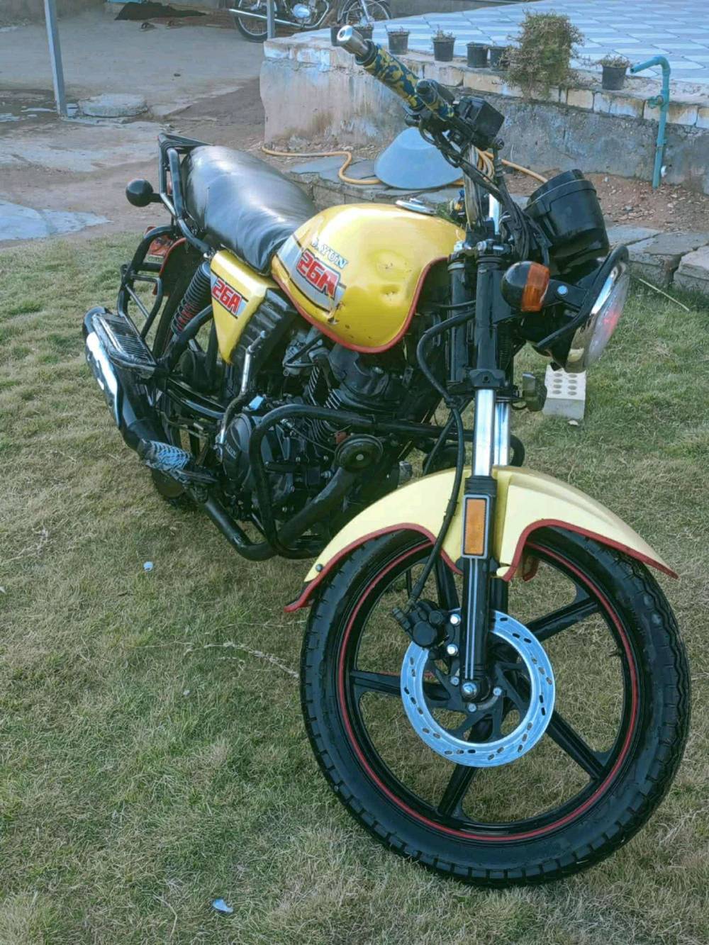 سلام عليكم دراجه دايون نفخ للبيع موديل 2022دراجه حلوه وخير من الله الدراجه مرقمه بس لوحات بعدهي مطالعه 