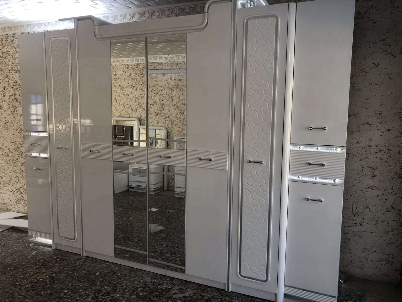 غرفة نوم جديدة درجة اولى ١١ قطعة المكان حي الجهاد - الاساتذة الشراي يتصل   ويتدلل ***********
