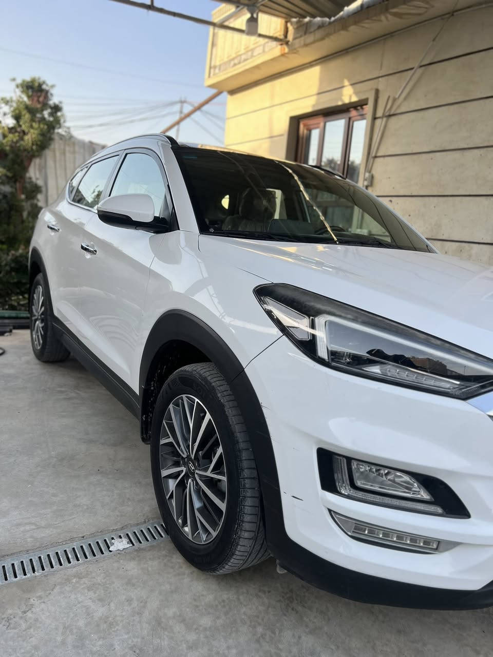 السلام عليكم
توسان 2020 

فوول مواصفات

خليجي بدون صبغ 

كير ومكينه مكفوله

ملاحضات داخل السونار 

بغداد 

$200

***********
