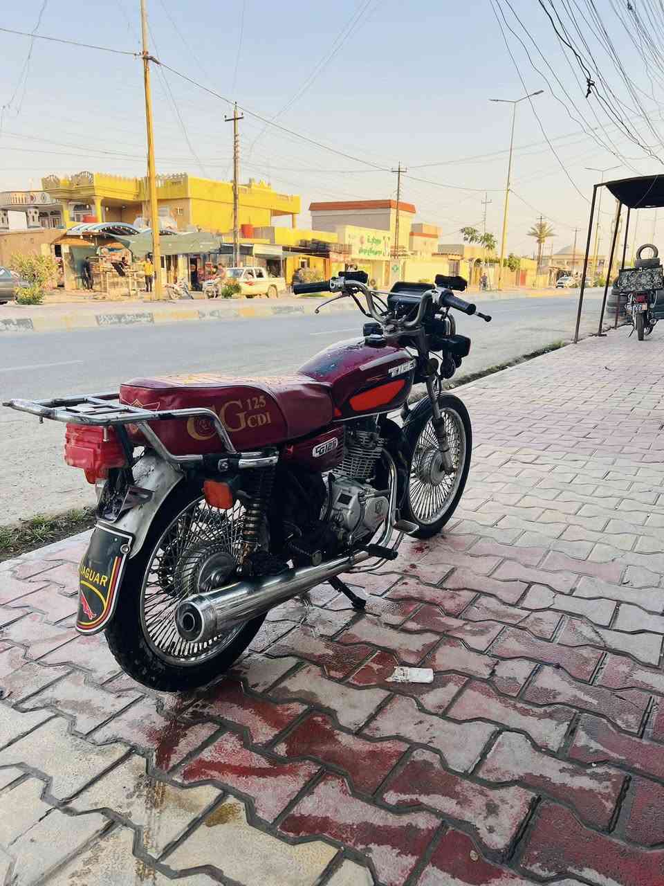 تايكر 2020 صوته دمعه موطورت نضيف عايزو كم شقله السعر 350 وبي مجال رقمي ***********
