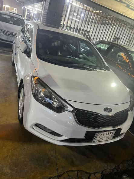 السلامً عليكم سيراتو للبيع مديل 14 كفاله عامه السياره جاهزه كله وضع الشركه تحويل ثاني يوم السعر 127 وبيها مجال *********** للتواصل
