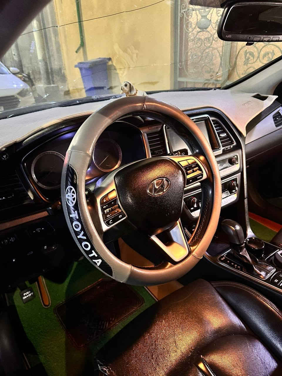 سلام عليكم سوناتا وارد كوري مديل 2019 سيارة مكفولة من الضربة بس الوارد الكوري ما ينكفل من الصبع سيارة جاهزة كير ومكينة مكفولات تخم تاير جديد باتري جديد حدادية جديدة منضومة غاز سيارة ما نقصها شي مال جناي السعر 125 وبيها تفاوض السيارة بالبصرة
***********
