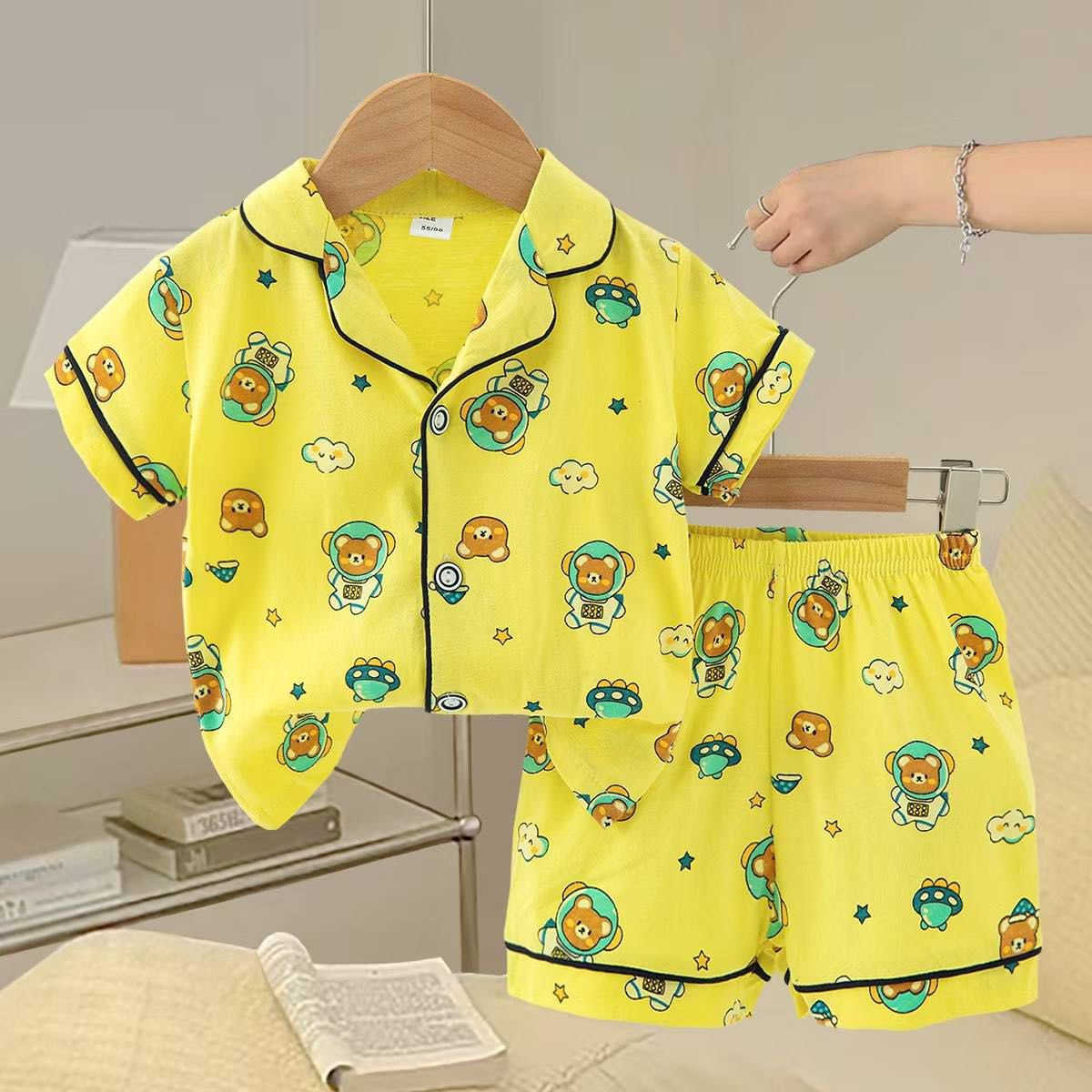 شورت بناتي -ولادي. 🧜🏼‍♂️ 

خامة قطن الاصلية 
يلبس من 2–3-4-5-6-7-8 سنة ✅

العنوان 📌الصويرة -حي المعلمين -شارع عمارة المنغر  -مقابل سرمد مول -مجاور تنزيلات حمودي -مجاور كريم بلادي للستائر

🚖توجد خدمة توصيل لكافة محافظات العراق 🇮🇶🚖 
للاستفسار***********
